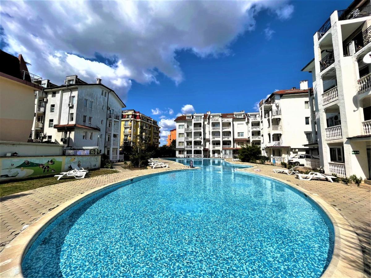 Bravo 5 Holiday Home Sunny Beach Dış mekan fotoğraf